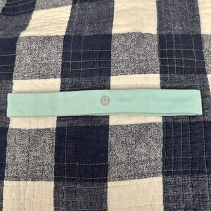 Lululemon Cardio Cross Trainer Blue Glow Headband